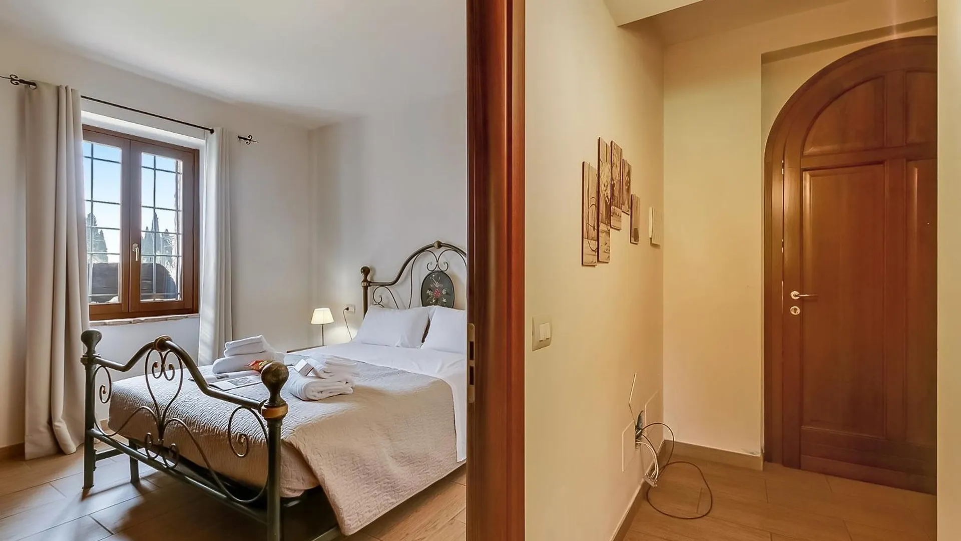 Cascina Crocelle With Lake View And Shared Pool Padenghe sul Garda Ιταλία
