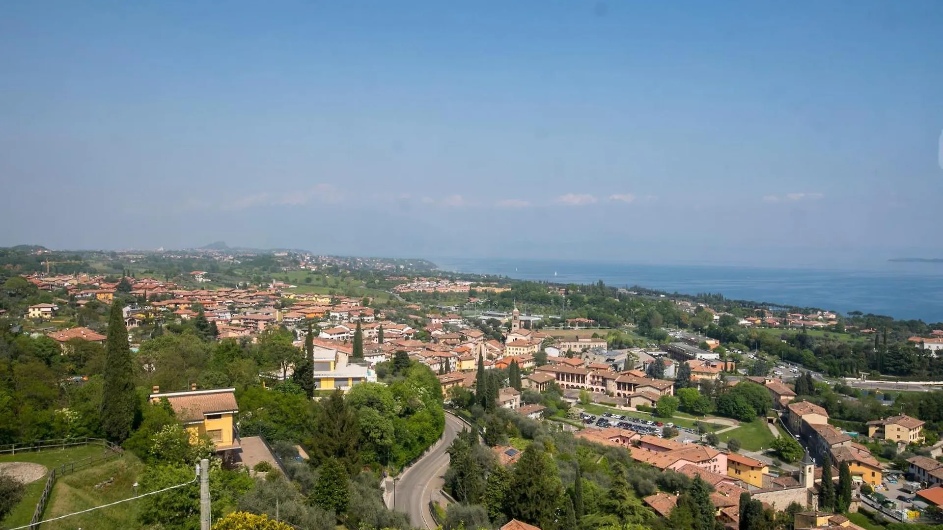 Çiftlik konaklama Cascina Crocelle With Lake View And Shared Pool Padenghe sul Garda